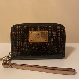 Michael Kors Wristlet